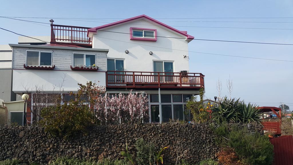 Bangdigareum B&B Seogwipo Exterior foto